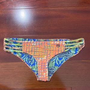 maaji bikini bottoms
